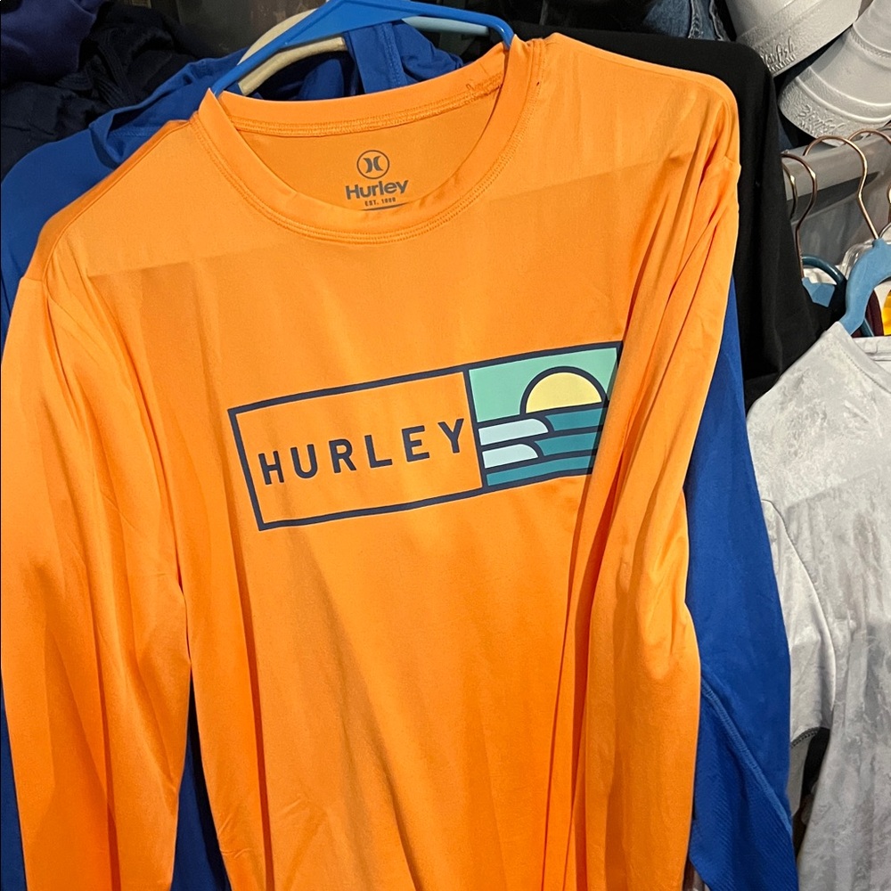 Men’s Hurley,no tags Rash Guard - Picture 5 of 6